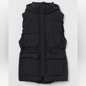 H&M Black Puffer Vest NWOT Size Small
